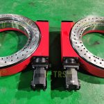 為特種車輛定制的WEA28-2雙蝸桿回轉驅動