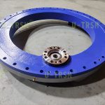 在攪拌設備中豎直安裝使用的內齒回轉驅動